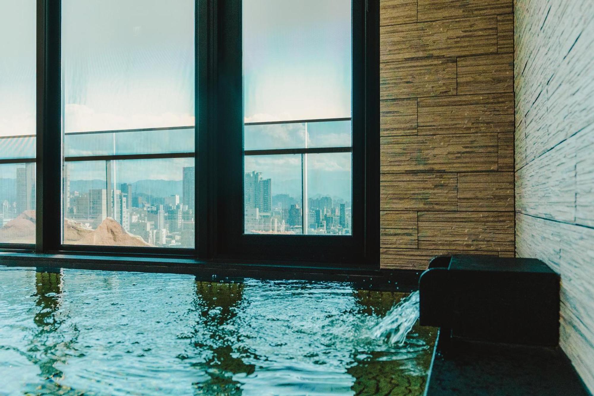 Mgh Mitsui Garden Hotel Taipei Zhongxiao Екстериор снимка